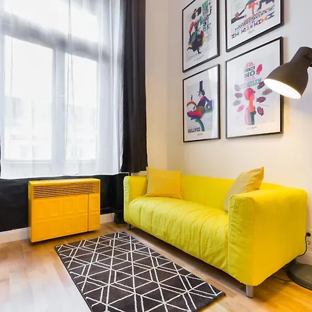 Location - Vibrant Downtown Escape Budapest
