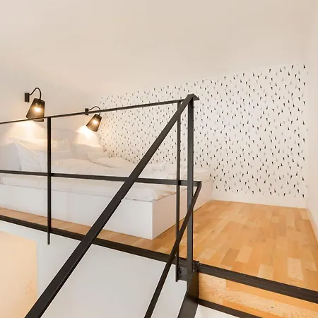 Location - Vibrant Downtown Escape * 부다페스트