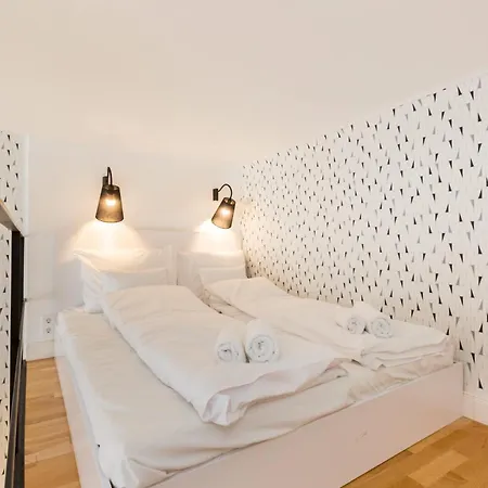 Apartment Location - Vibrant Downtown Escape Budapest